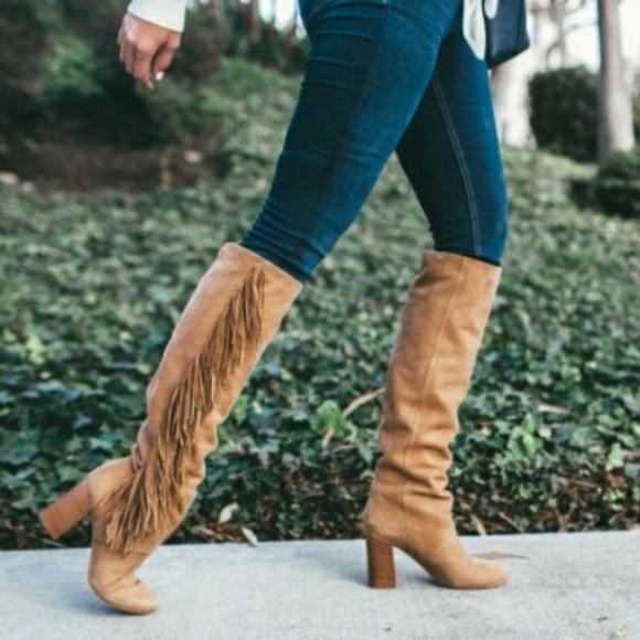 SAM EDELMAN TALL FRINGE BOOTS 👢 - Picture 2 of 2